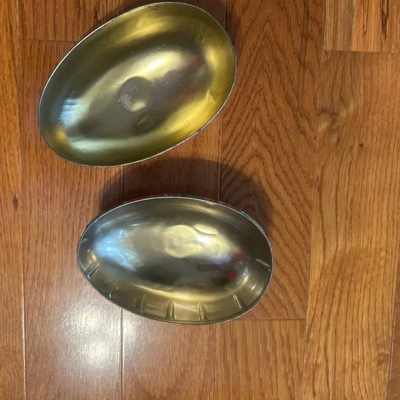 Bundle of 6 Easter decorations. NWT plush bunny rabbit. Avon egg tin. 5 ceramics - Picture 7 of 11